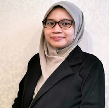 Ezzati Radzuan, QC Assistant and flow cytometry specialist at NiSCELL.